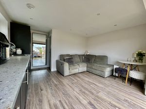 Photo 14- click for photo gallery